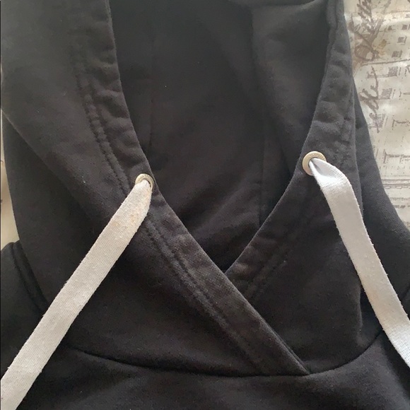 Adidas Cropped Black Logo Hoodie - Picture 3 of 3